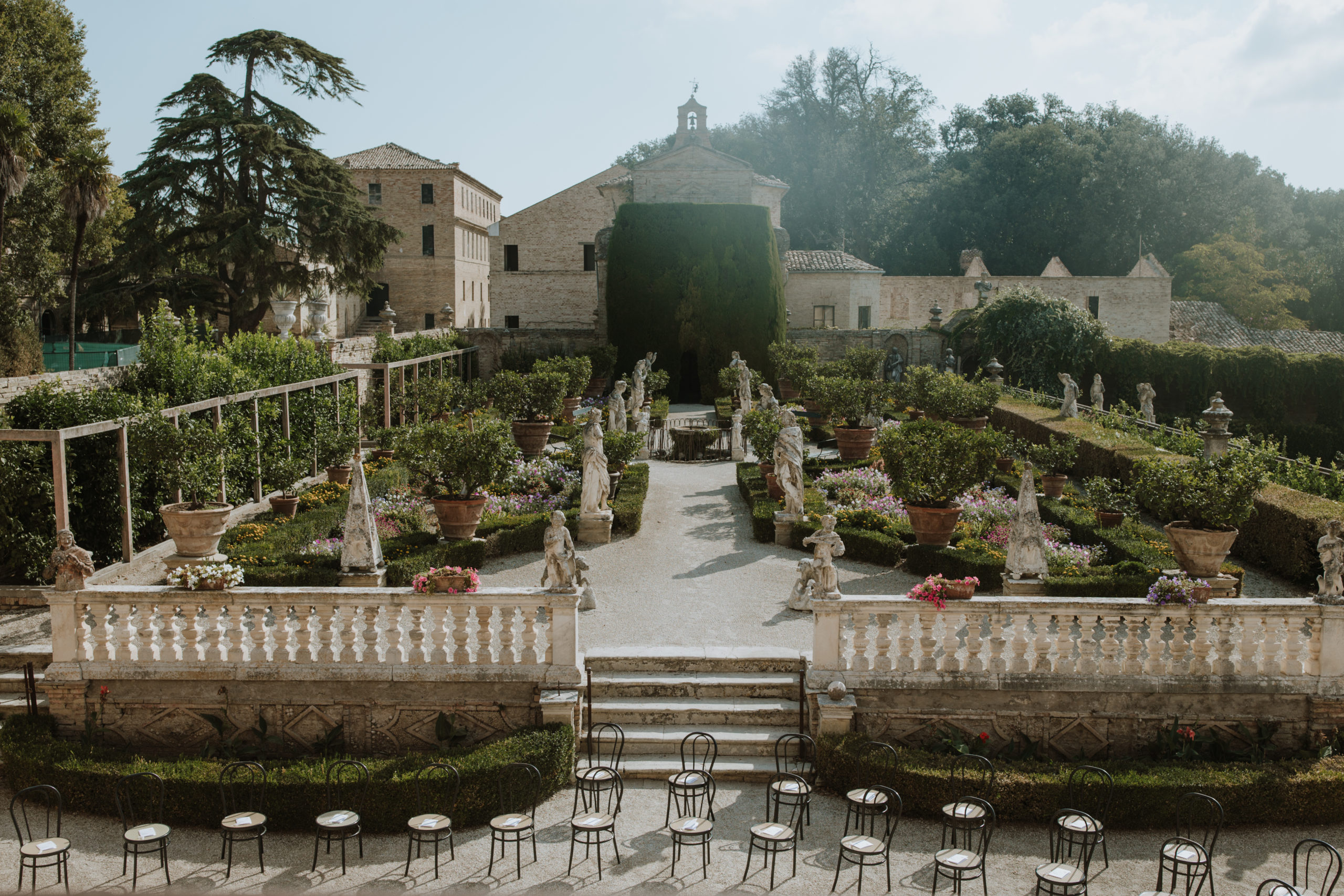A Sophisticated Wedding in an 18th-Century Italian Villa - Wed Vibes