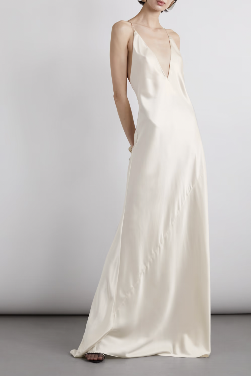 10 Modern Wedding Dresses & Accessories to Shop Online - The Lane ...