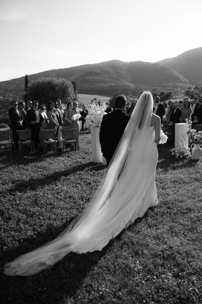 Minimalist Wedding in La Marche