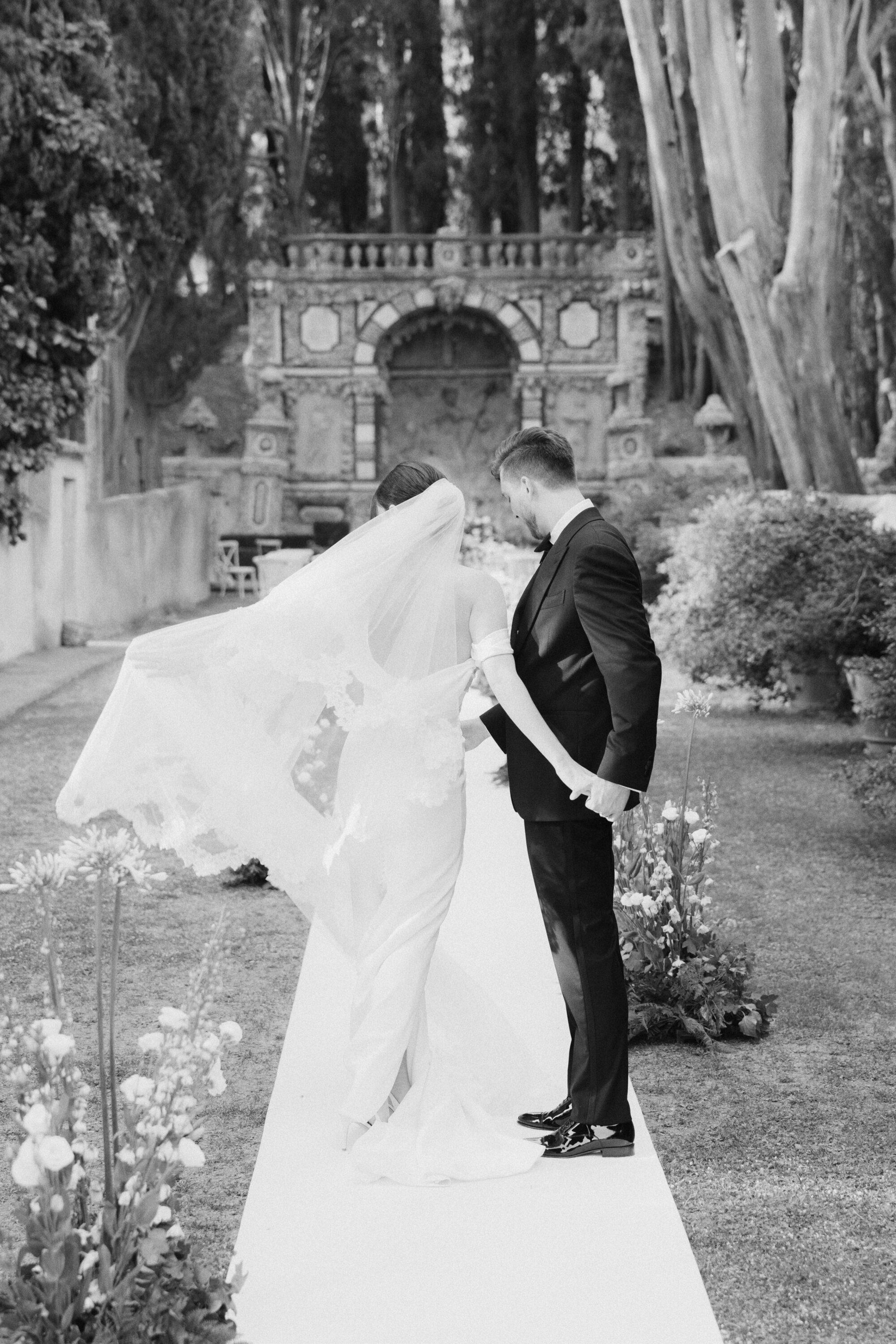 A Wedding in an Italian Renaissance Garden in Florence - The Lane