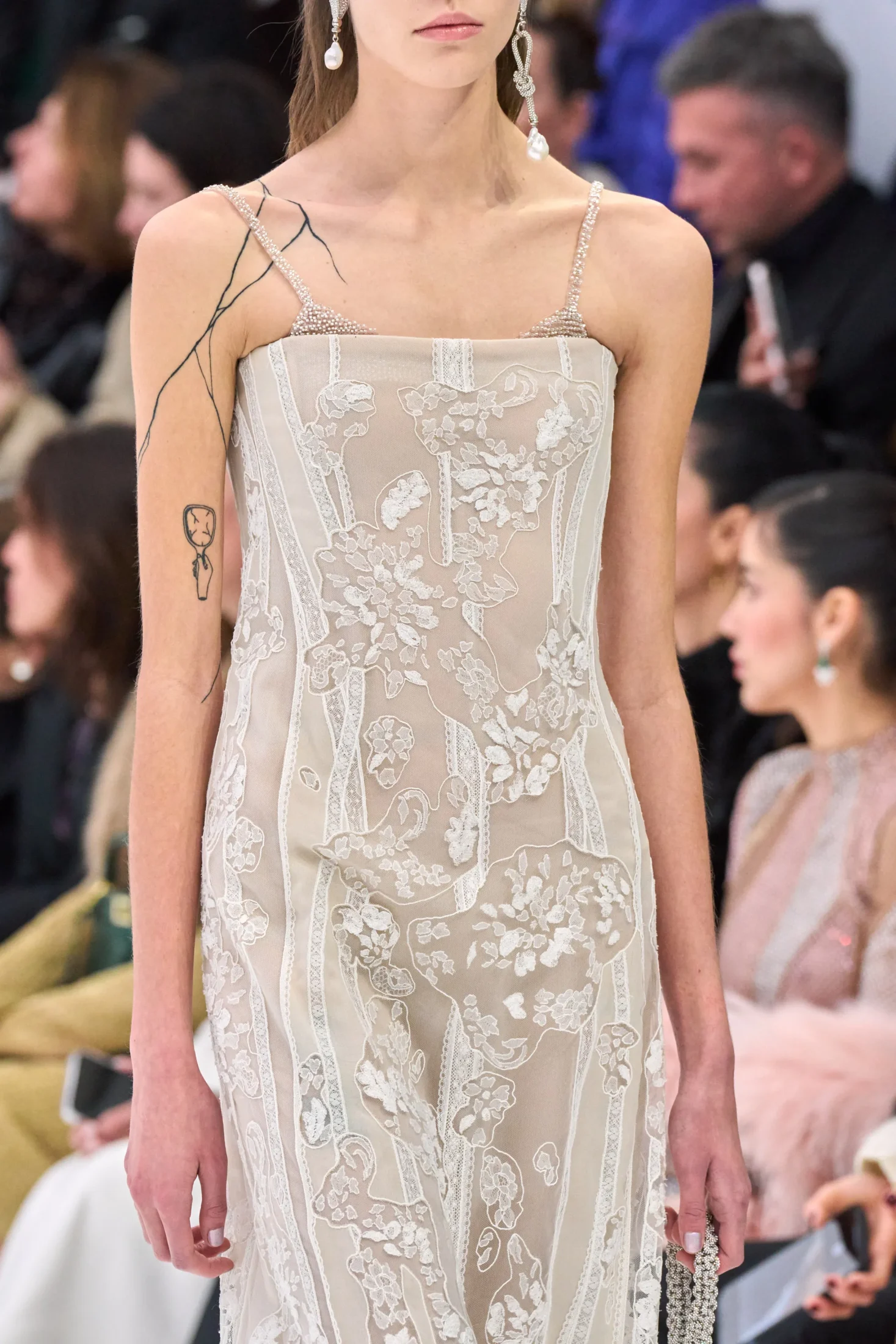 beach wedding dresses​