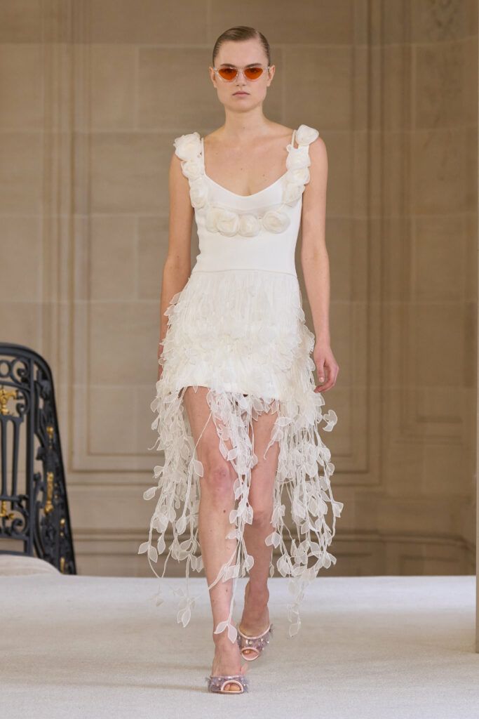 beach wedding dresses​